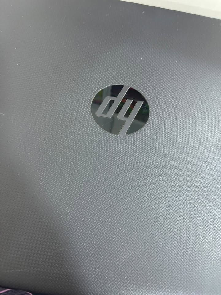 i3-6006U • ٤ جيجا • بدون شاحن