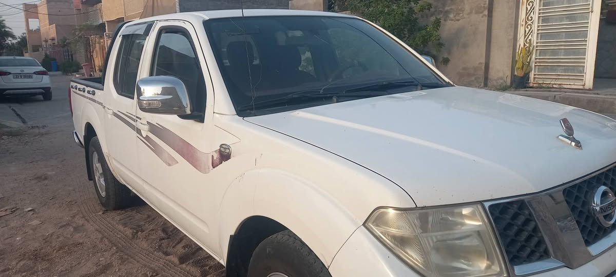 السلام عليكم بيكم دبل قمارة نيفارة موديل ٢٠١٢ سيارة بلادية نظيفة كير محرك اكسل شرط سيارة مناقصها برغي تدفئة وتبريد سيارة على وضع الشركة سيارة نظيفة جدا واحلى من الصور 

للاستفسار 
***********
