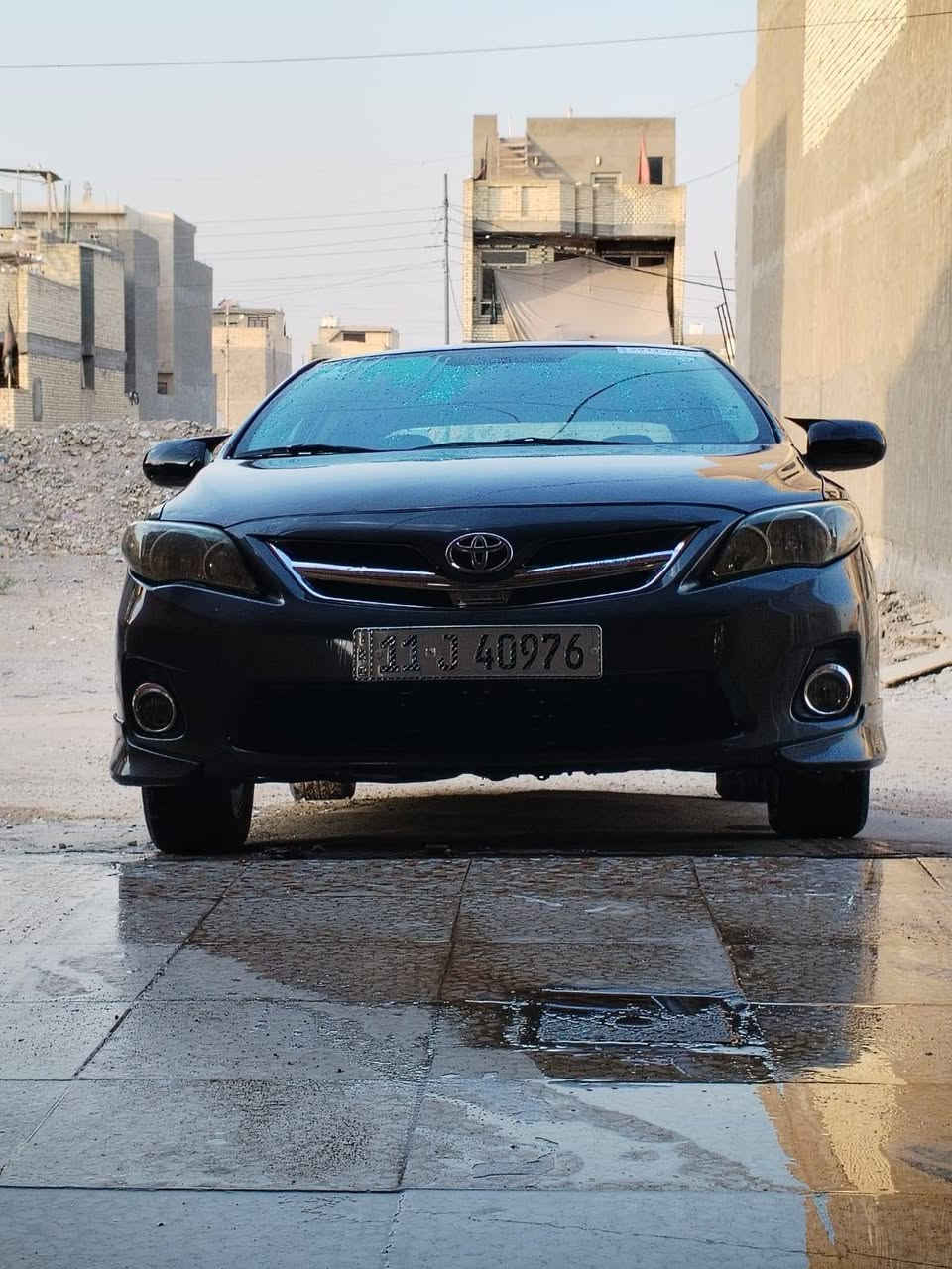 كورله موديل 2011 وارد امريكي  فأةs تحكم فتحه  حادث باب السايق والوراهه بدون دواخل ومبدلات بأمريكه نفس الون كير محرك تبريد مكفول تخم تاير وباتري عليهه ادامه كامله من منضومت البانزين والمكينه والكير سياره جديده ومتعوب عليهه سنويه لحد31  وهزه جديده وبسمي تحويل مباشر مكاني بغداد الشعب حي المهندسين السعر95$ *********** سونرهه مرفق بل منشور
