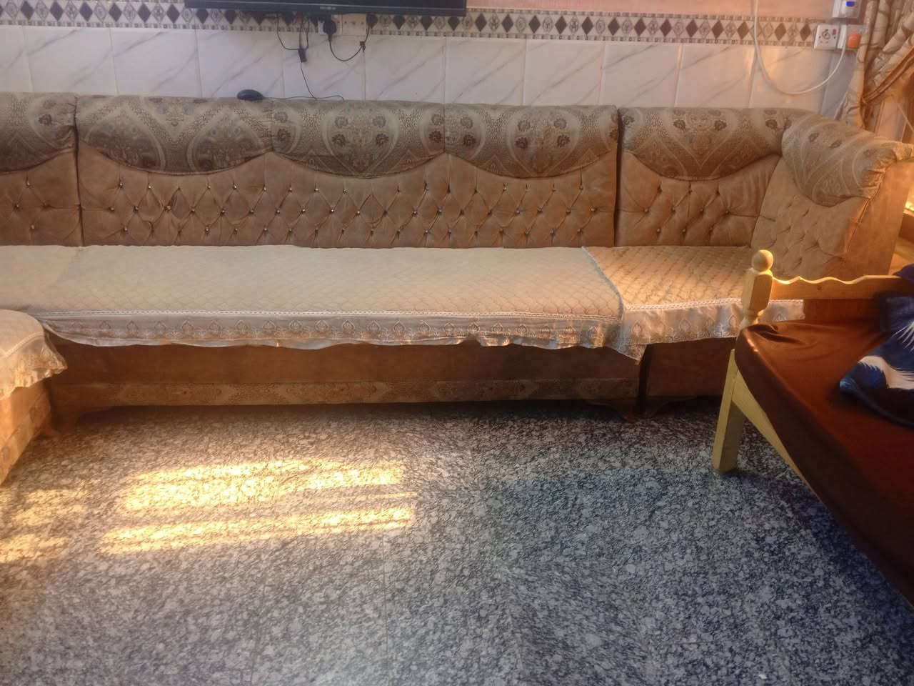 غراص البيع تخم ستعمال قليل وسعره مناسب جدا مستعجل علا البيع وبوفيه معا ملحق مالته البيع والشراء يتصل واني خادم بغداد الدوره شارع ٦٠ رقم الهاتف التواصل ***********
