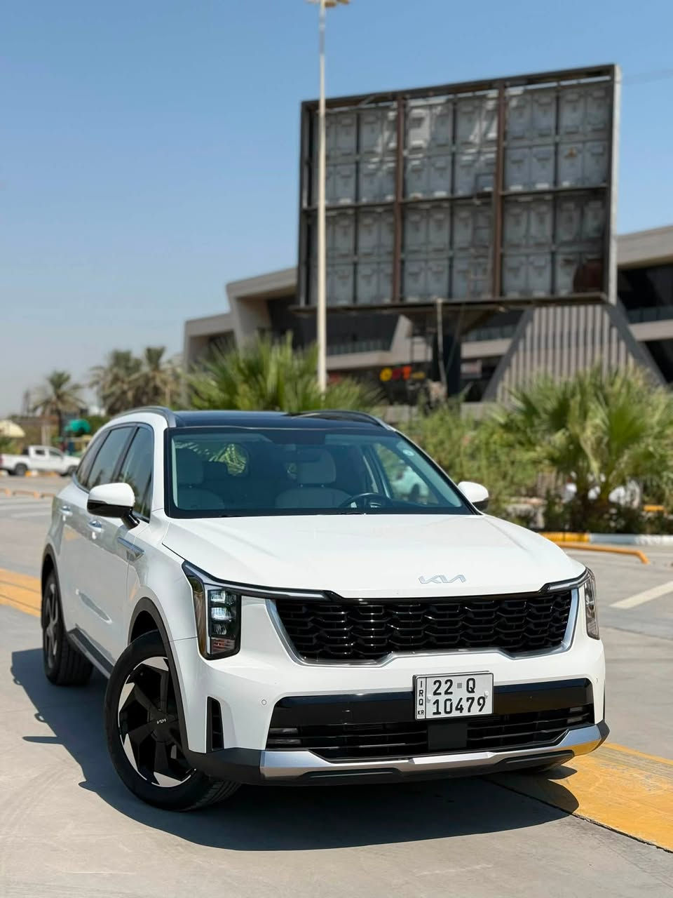 بيع سريع 305$
للبيع كيا سورينتو 2025 خليجي كفالة عامة حتى من الشخط شرط الفحص 
🚘 KIA SORENTO 2025
فل مواصفات 
محرك 6 سلندر 3.5 لتر كفالة 
قوة 272 حصان
قير أوتوماتيك 8 سرعات
3قطع تبريد منفصل مركزي 
7 ركاب
سقف بانوراما كهربائي
مقاعد كهربائية 
كاميرا 360 درجة
شاشة وسطية + أنظمة اتصال
باب خلفي كهربائي
رادار ومثبت سرعة ذكي
تحذير النقطة العمياء
المحافظة على المسار
حساسات أمامية وخلفية
إضاءة LED كاملة
جنوط رياضية
✨ السيارة بحالة ممتازة جداً 
💯 مواصفات كاملة ماشية KM68 قابل للزيادة 
💰 السعر: 305$
📞 للتواصل: ***********
مكان السيارة :ديالى بعقوبة
