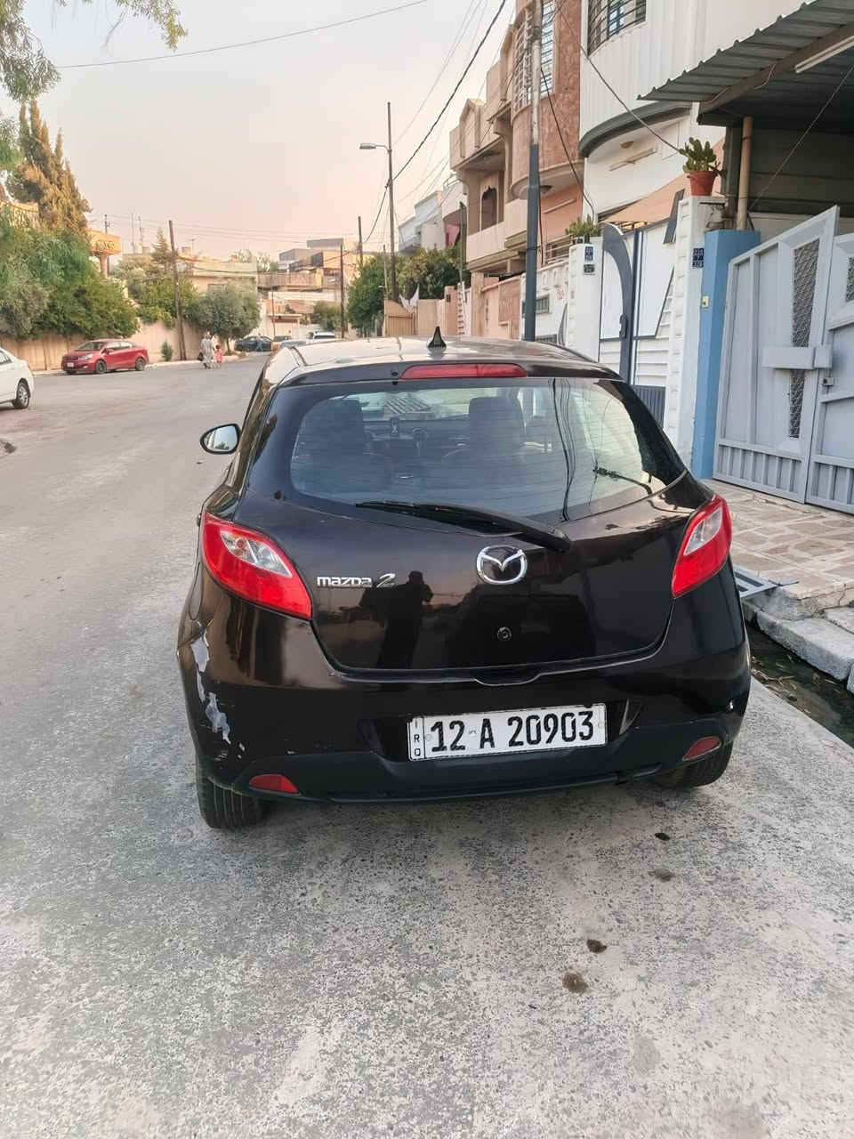 مكلف بل نشر 
🔥 للبيع مازدا زوم 2 موديل 2008 🔥
🚗 المحرك: 1.5 بنزين
⚙️ القير: أوتوماتيك
🔧 4 سلندر
🚘 5 أبواب
⛽ اقتصادية جداً بالوقود
❄️ تبريد وتدفئة
🎵 مسجل وصوتيات وشاشة اصلية وكاميرا
🔑 مفتاح أصلي
🛞 تايرات جيدة
صبغ عام اثر شجرة على السقف 
التكم سليمة بشرط
✨ سيارة عملية، خفيفة، واقتصادية ومناسبة للمدينة والاستخدام اليومي.
📌 السيارة جاهزة للفحص من قبل المشتري بأي مكان يختاره.
💰 السعر: [45$]
📍 المكان: [موصل ايسر]
📞 للاستفسار: ***********
