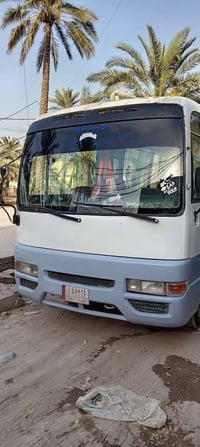 كوستر نيسان • موديل ٢٠٠٢ • كير عادي