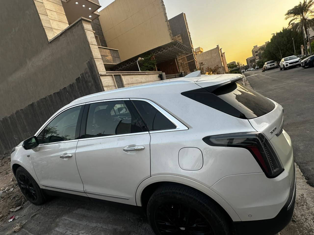 🔥 أنظف كاديلاك بالعراق 🔥

🚘 كاديلاك XT5 موديل 2022
✨ فئة Luxury Premium
💪 محرك 3600 V6 — 6 سلندر
⚙️ دفع رباعي AWD
🤍 لون أبيض
📍 رقم بغداد
🔢 العداد 23 ألف ميل فقط
💥 الحادث موضح بالصور
🛡️ بدون فتح إيرباك

السيارة بحالة مميزة جداً، ومن أنظف الـ XT5 الموجودة بالعراق، والفئة تعتبر من الفئات العالية والمطلوبة.

💰 السعر: 260 ورقة

📩 للجادين الاتصال
*********** بغداد, العراق
