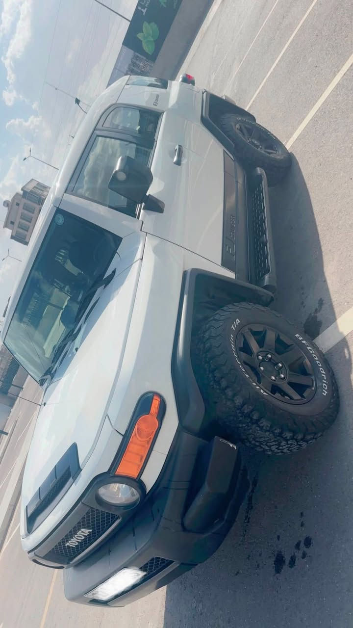 السلام عليكم
لاندكروز اف جي 2015 اربيل
فول مواصفات
خليجي مكفولة من الصبغ والضربة والتبديل
ماشية 180 
الخاص مغلق رجاء📵
للاستفسار *********** واتساب☎️💵
