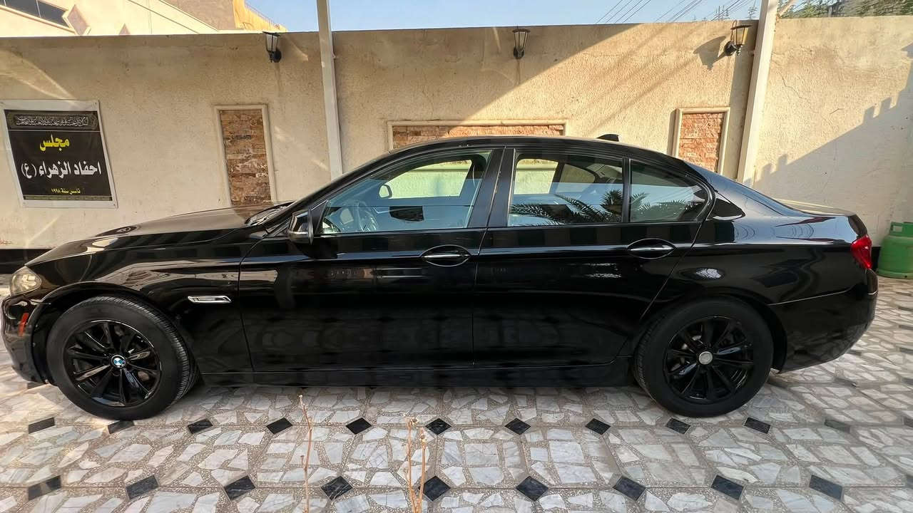 BMW F10 528i 2016
بدون حادث بدون صبغ 
وارد كندي رقم بغداد 
ماشي 90 ميل
175$
***********
