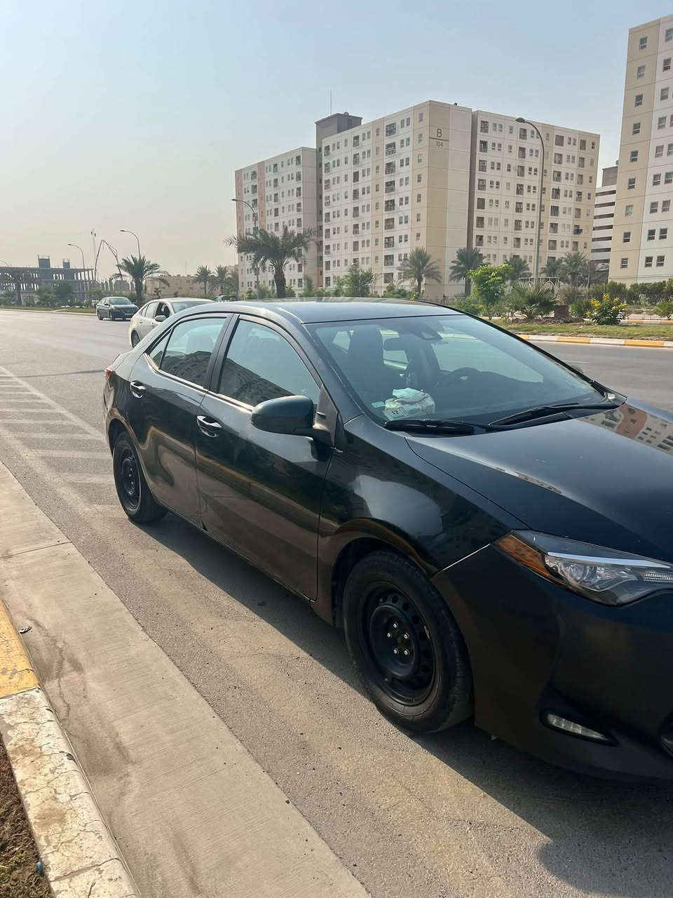 سلام عليكم للبيع كورلا ه وارد امريكي موديل 2017 ماشيه 238 حادثها جاملغ خلفي بدون دواخل بعني ايرباكات سليمه مكفوله لغد وشواصي بيها كم قعه كلير مال امريكا شرط التحويل السعر 105$ للستفسار اكثر  ***********
