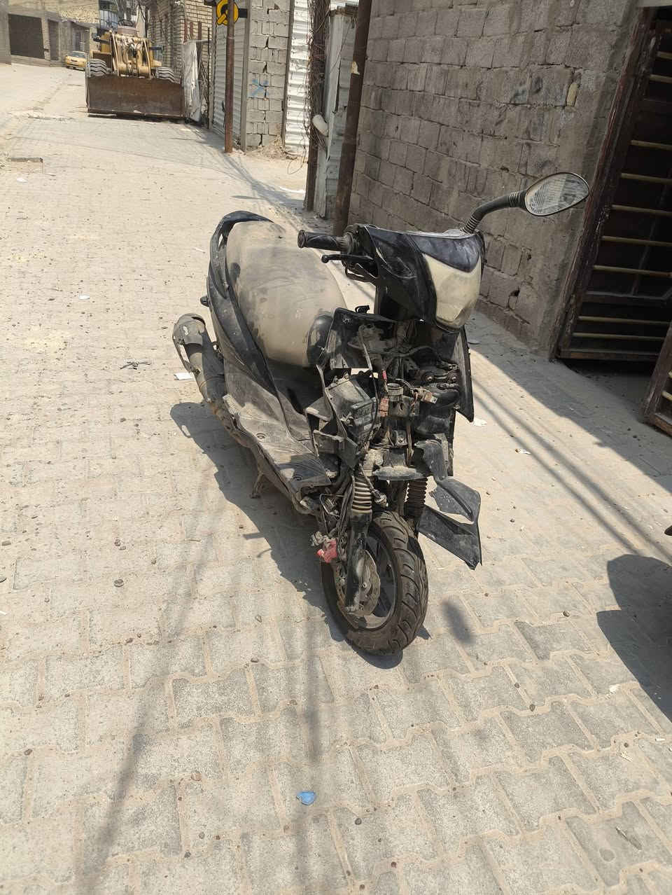 دراجه GTR نوزل مال رمبه صار بيهه حادث نفس مموضح بل صور السعر 600 المكان بغداد الحريه الرقم *********** متواجد واتساب
