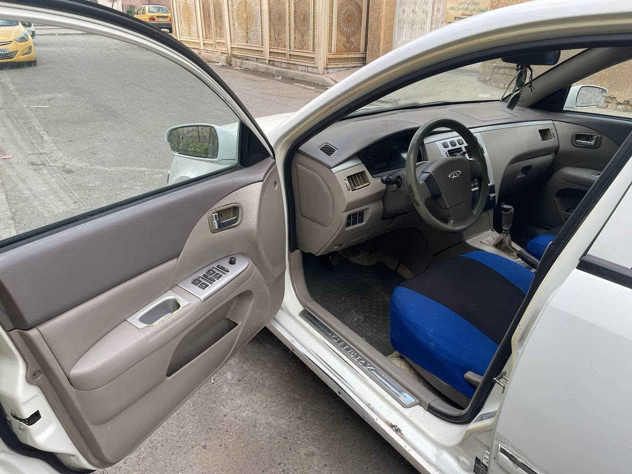 🚘 للبيع شيري A5 موديل 2008
🔹 مكينة 1800
🔹 كير عادي
🔹 السيارة تخبل وكفالة
🔹 تبريد ثلج 🧊
🔹 شرط التحويل
🔹 عليها غرامات 240 ألف
🔹 بيها طخّة بالجامغ الأمامي جهة عكس السايق، والضرر موضح بالصور

💰 السعر: 30 ورقة
🔄 ترهم مراوس بسيارة ثانية، حسب الاتفاق

📍 العنوان: البلديات
📞 ***********
