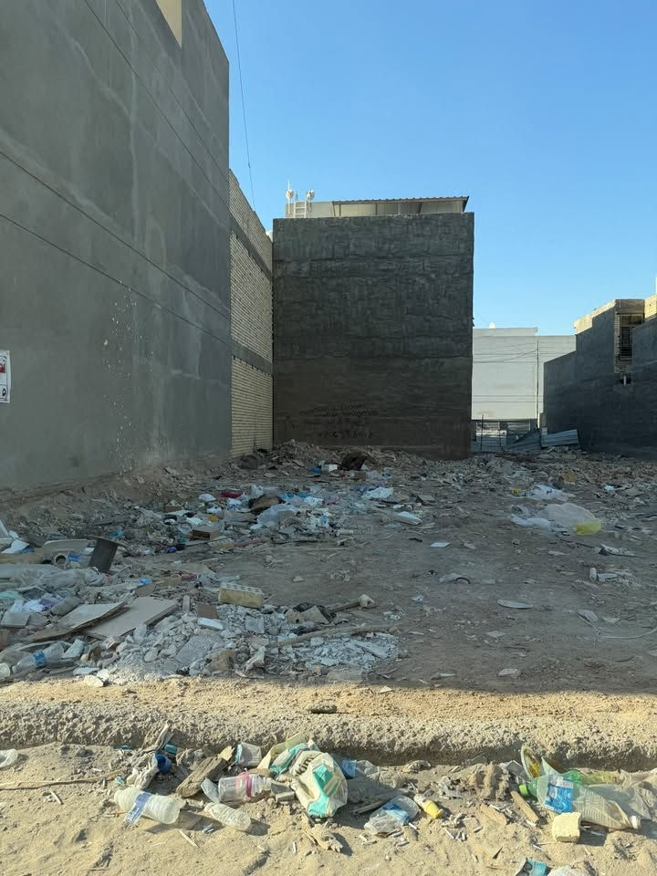 📍 المساحة: 100 متر الواجهة 5 النزال 20
السعر : 85 مليون قفل
📞 ***********
حي دجلة-شارع الصفوة
الفرع الفاصل بين المسائلة و العدالة و المنطقة
امام الشارع الي يودي لشارع الابداع
