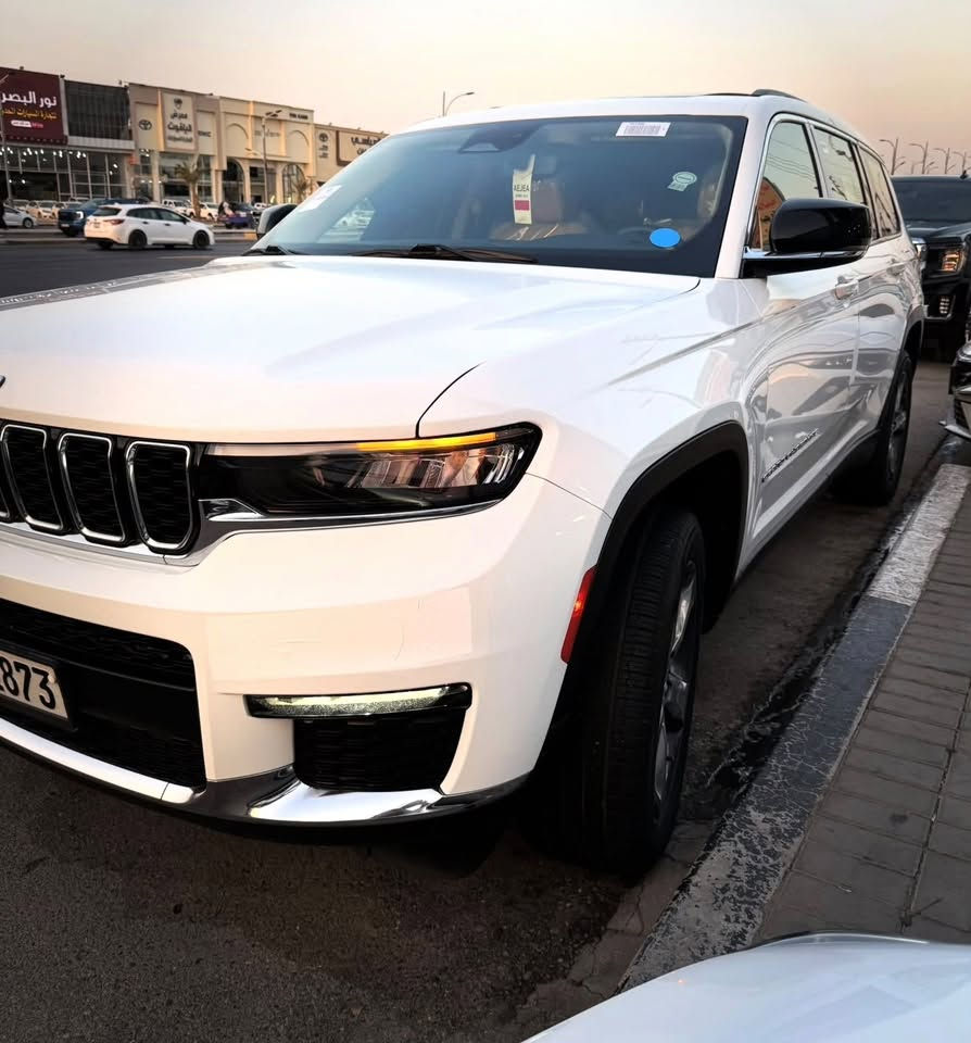 LImITED ((2021)) جيب شيروكي

ماشي ((30)) ضمان شركة هارلم "
السيارة وضع الشركة كفالة عامة
رقم اربيل باسم شركة تريد تحويل تريد وكاله حاضر 
***********
ناصرية مركز المدينة
