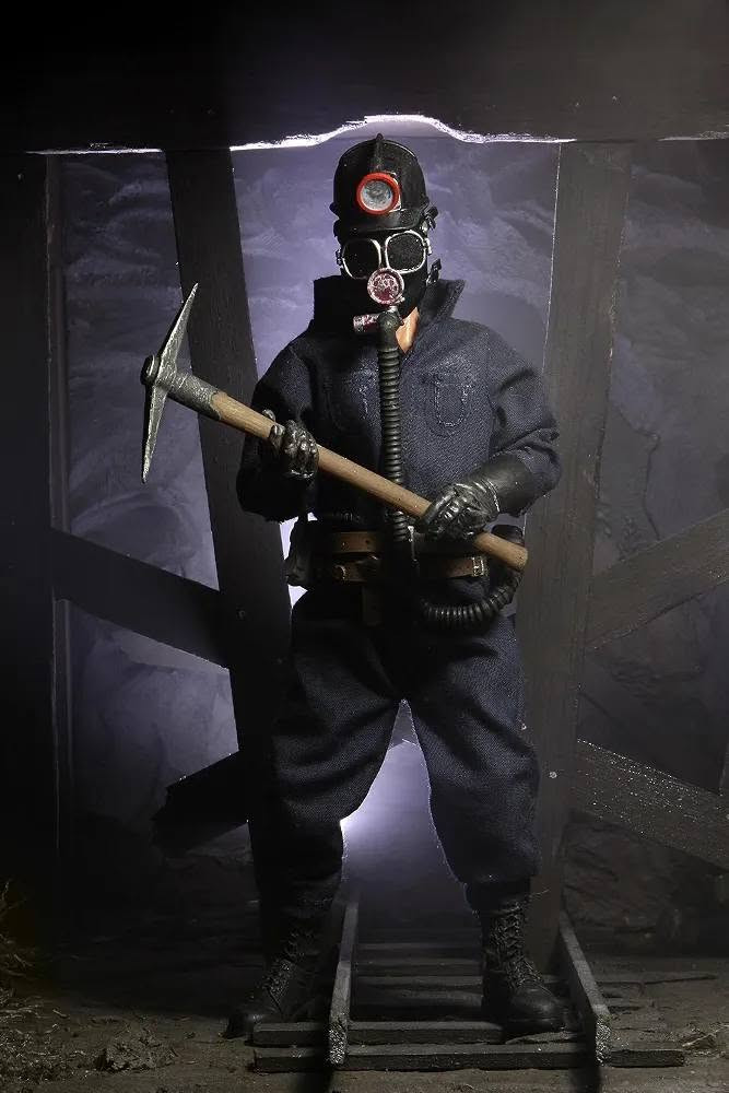 مجسمات NECA • Umbrella toys • حجز