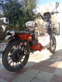 دراجة شحن • سرعة ٦٠ • مدى ٣٠كم