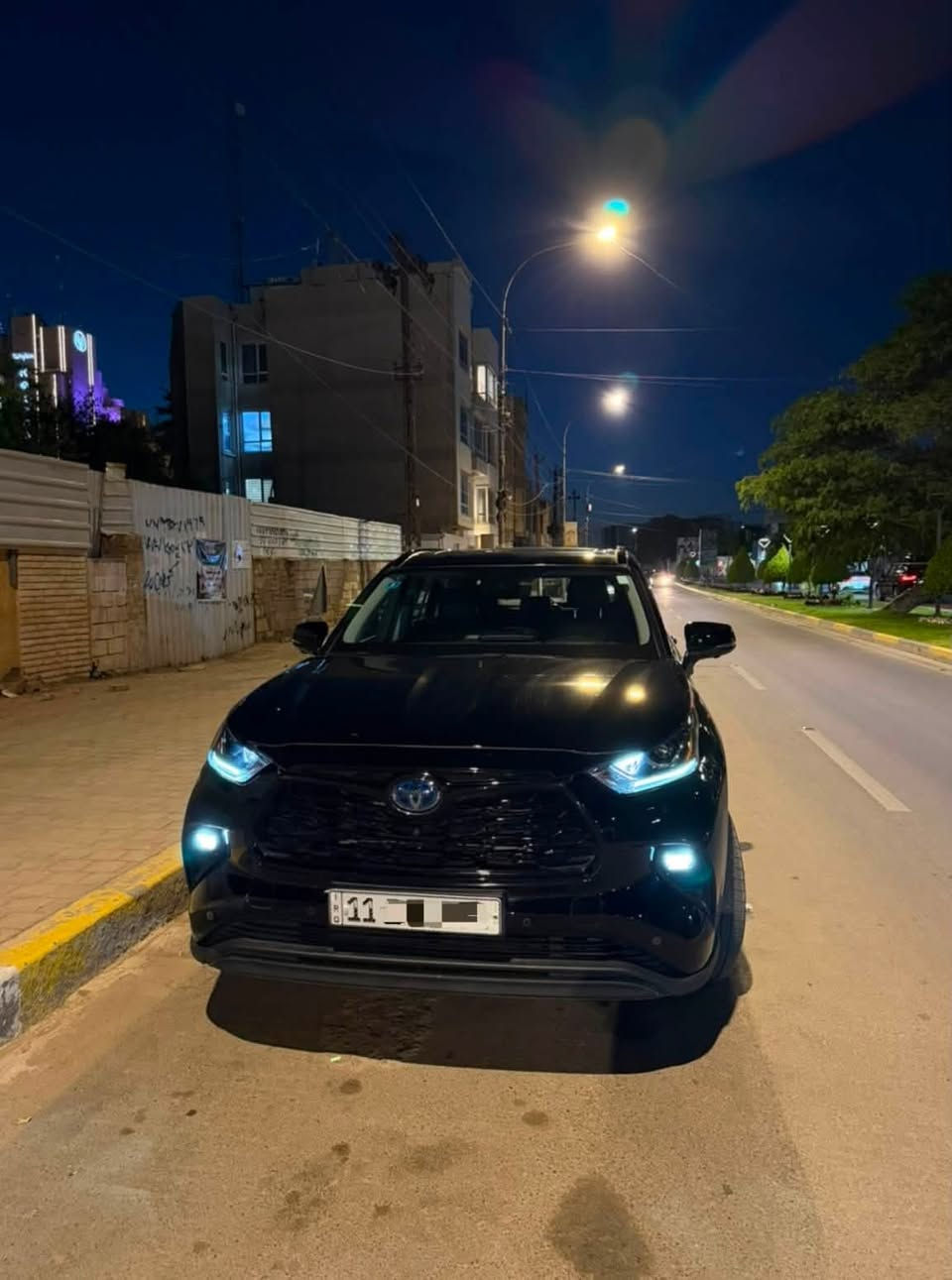 هايلندر وارد عبد الطيف سعودي مديل 2024
فئة لمتدد فول 
محرك 2500 هايبرد 
ماشيه 17 الف كيلو 
مكفوله كفاله عامه 
مغلف ppf مع ضمان 10 سنوات 
النيكلات مغلفه ppf اسود 
هيد اب دسبلي 
كراسي كهرباء و جلد 
تدفئة و تبريد كراسي امامي 
تدفئة كراسي خلفي 
كامره 360 
السعر /61 مليون 
هـ/ ***********
