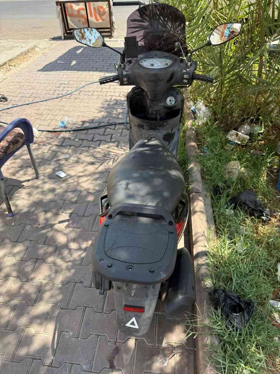 سلام عليكم
دراجه بريز بغبغاء للبيع 
الدراجه محرك مكفول كفاله عامه 
الدراجه نوزل الدراجه خير من الله شلعه معدل تايرات جدد
الدراجه كلش حلوه كفرات ختم واحد كفرات بيهن خدوش بصيطه السعر مليون و100وبيهه مجال مكان الدراجه 
بغداد الشعله قرب مطعم الرياضي الرقم 
***********فقط واتساب
