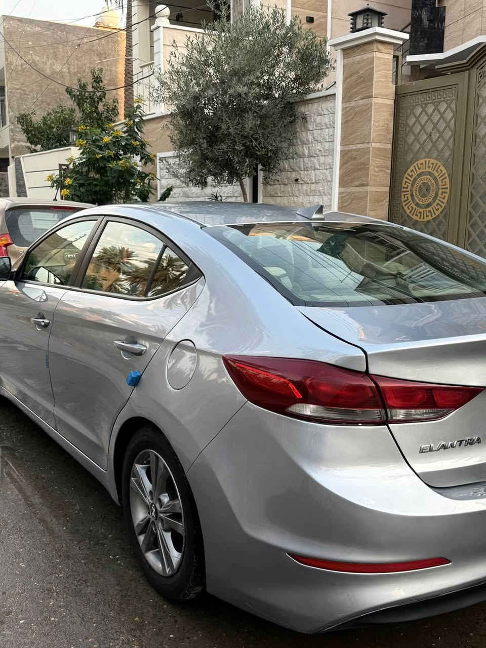 النترا ٢٠١٧ وارد امريكي محرك دوش ٢٠٠٠ بدون ايرباك حادثها من الخلف موضح بالصور
رقم اربيل هزة جديدة تنتهي شهر ٦ /٢٠٢٧ ورقم الجديد باسمي تحويل مباشر  سيارة كاملة مابيها نقص وتخم تاير جديد ماشية ١٤٣ مايل 
مكاني بغداد / الكريعات 
السعر ١١٢
اتصال /واتساب/ ‭***********‬
