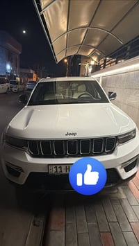 جيب كراند شيروكي 5 راكب لمتد بلص  الموديل :2024 . (خليجي) .  المحرك : ...
