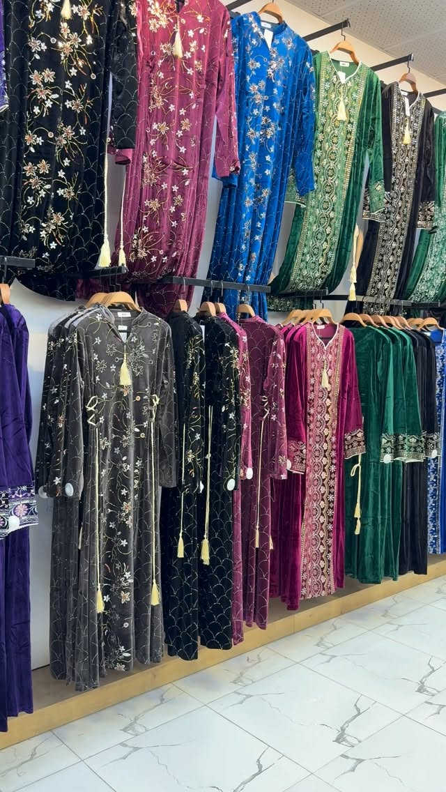 دراعة برنسيسة • تطريز يدوي • قماش قديفة