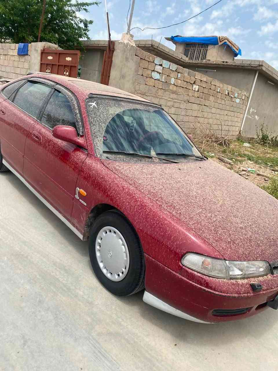 مازدا فاسوليا 
موديل 1992
تبريد سارد گه رم 
جوار تايه تازه 
جوار جام كاره با
ئه ي بي ئيس 
ره قه م سه نه وي تا 2029
تحويل غرامه. به شه رت 
كيرو مه كينه. به شه رت 
سعر 57$
***********
