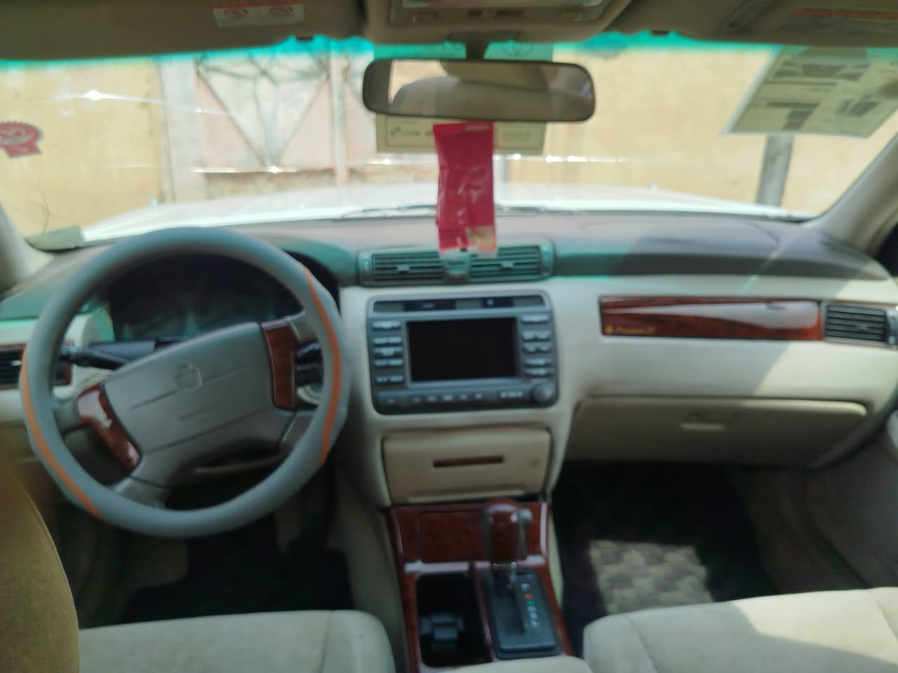 سلام عليكم ملكه ادوات متوم لوحات وسنويه طبق الأصل كصه جنطه مكينه VT لا تنقيص ولا بخار كفاله كير كفاله سياره جاهز على اخر حبايه حداديه ورا وكدام مسويه قبل يومين بلرفاعي يم حسين الشويلي تايرات جدد سياره حلوه وجديده كلش مكان السياره ميسان ناحيه سيد احمد الرفاعي السعر 33 بيهه مجال بسيط التواصل معي خاص او على ***********
