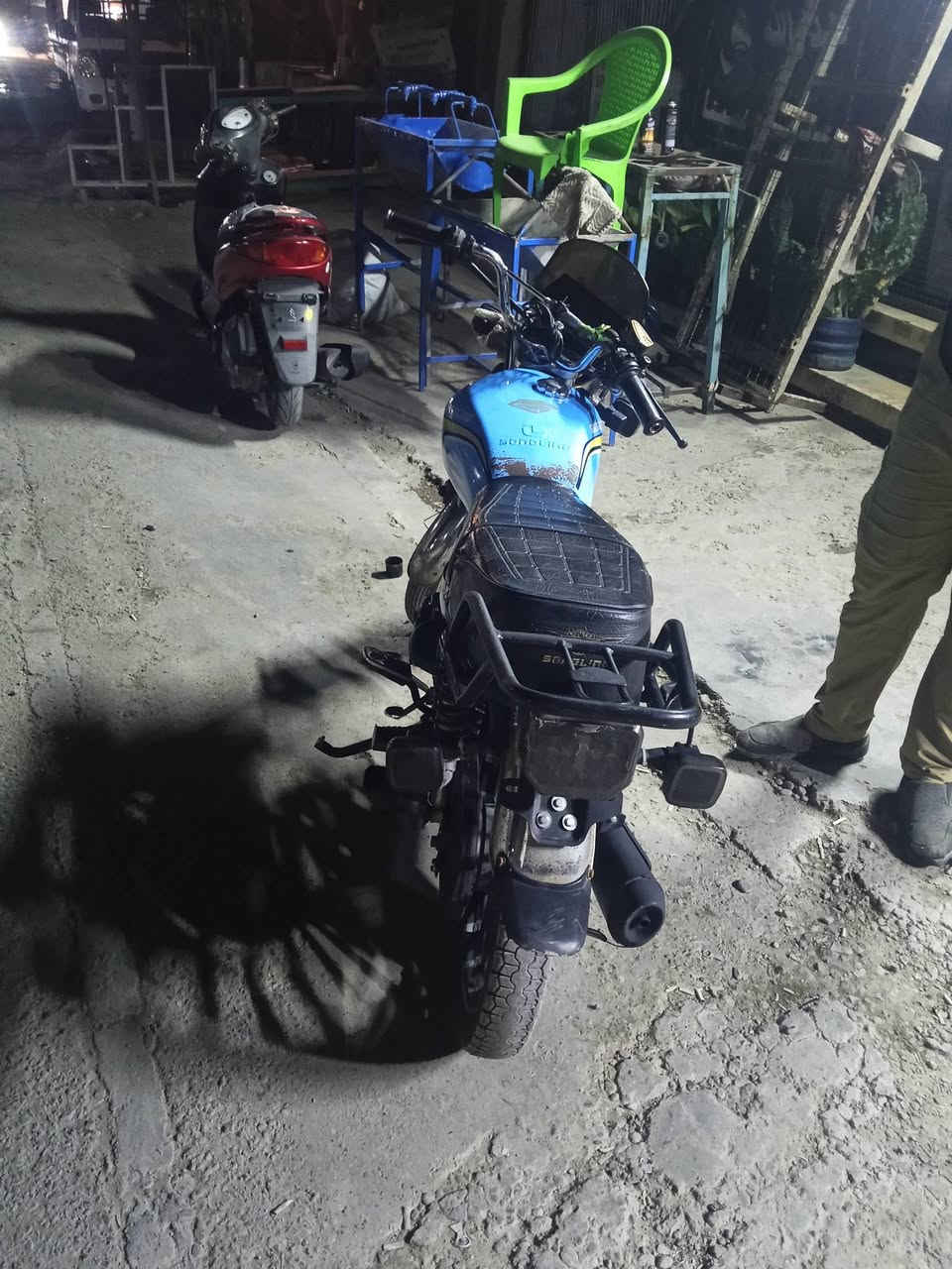 سلام عليكم سولنك موديل 26 محرك 200 ضاغطه وزنجيل دراجه متروكه أمانه الله نواقص بسيطه كلش اوراق كامله مكاني بغداد ***********
