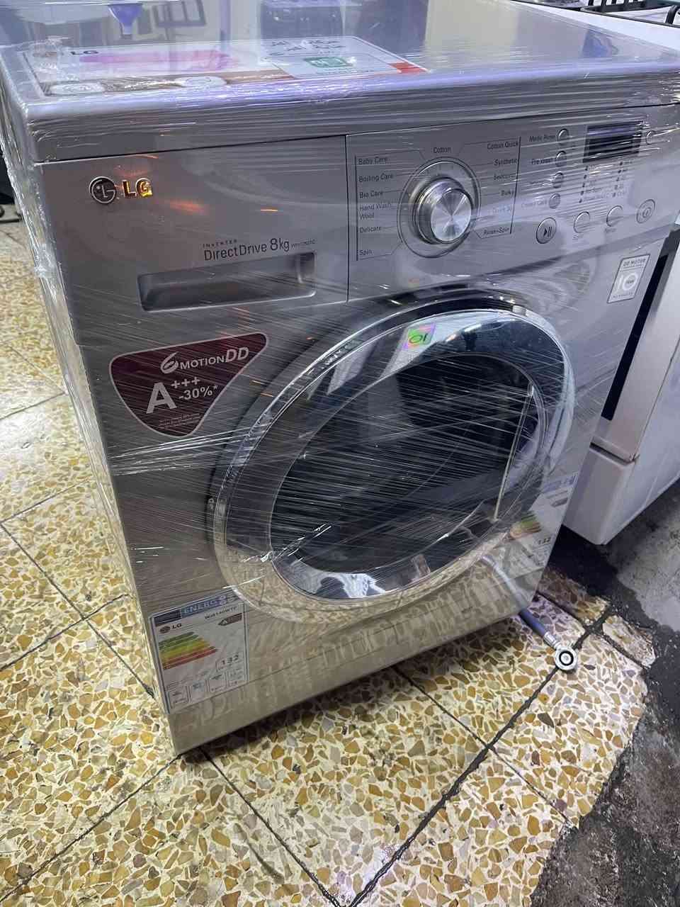 LG • ٨كيلو • نظيف