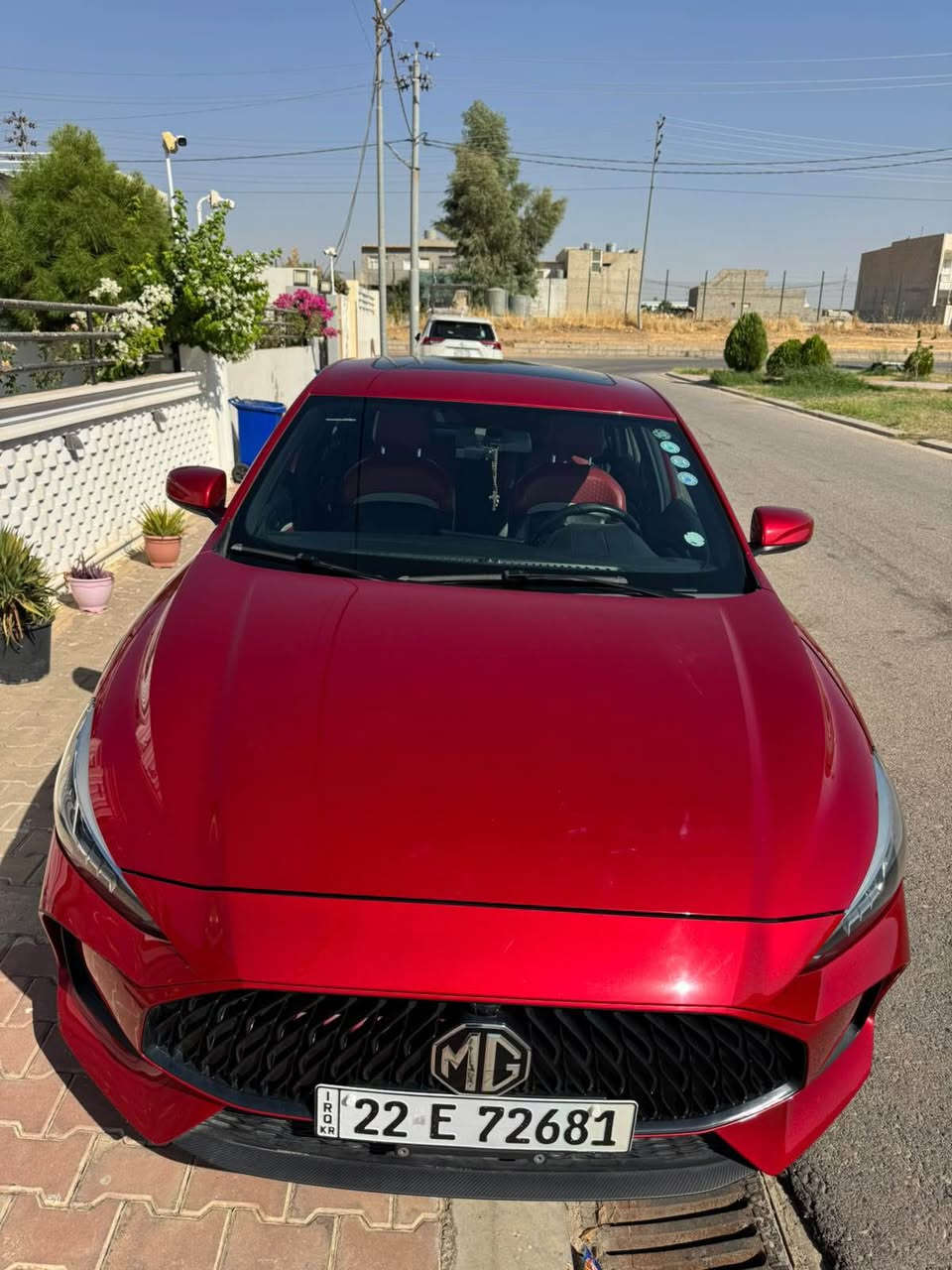 ام جي GT2022 وارد خليجي
ماشيا 103 الف 
الكاميرا الخلفية
التحكم على المنحدرات
بصمة
مسند الذراع
مثبت السرعة
مرايا جانبية كهربائية
نوافذ كهربائية
نظام بدء التشغيل
المصابيح الأمامية ليد
قفل مركزي للأبواب
ABS
4 وسائد هوائية
منقي هواء
التحكم الإلكتروني في الثبات
مثبت السرعة التكيفي
تحكم التكييف التلقائي
نظام التوجيه الكهربائي
درع حماية المحرك
حساسات ضغط الإطارات
قفل الأمان للأطفال
كشنات جلد بعد بيها مواصفات 
بيها ملاحضات بسيطه موجوده بلمنشور 
سعر 110 وبيها مجال  
سيارة موجودة باربيل عنكاوة
***********

‭***********‬ أربيل, العراق
