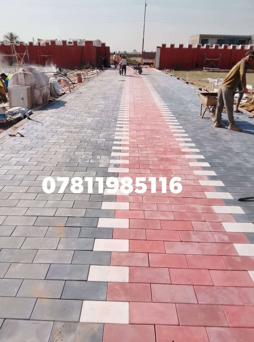 متوفر كادر عمل بغداد
نشتغل انواع الارصفه شوارع حدائق مدارس دوائر 
 سعر (المتر 4لاالف وبيه مجال)/***********  0 يوجد كرسته وعمل بسعار مناسبه وجميع المحافضات

