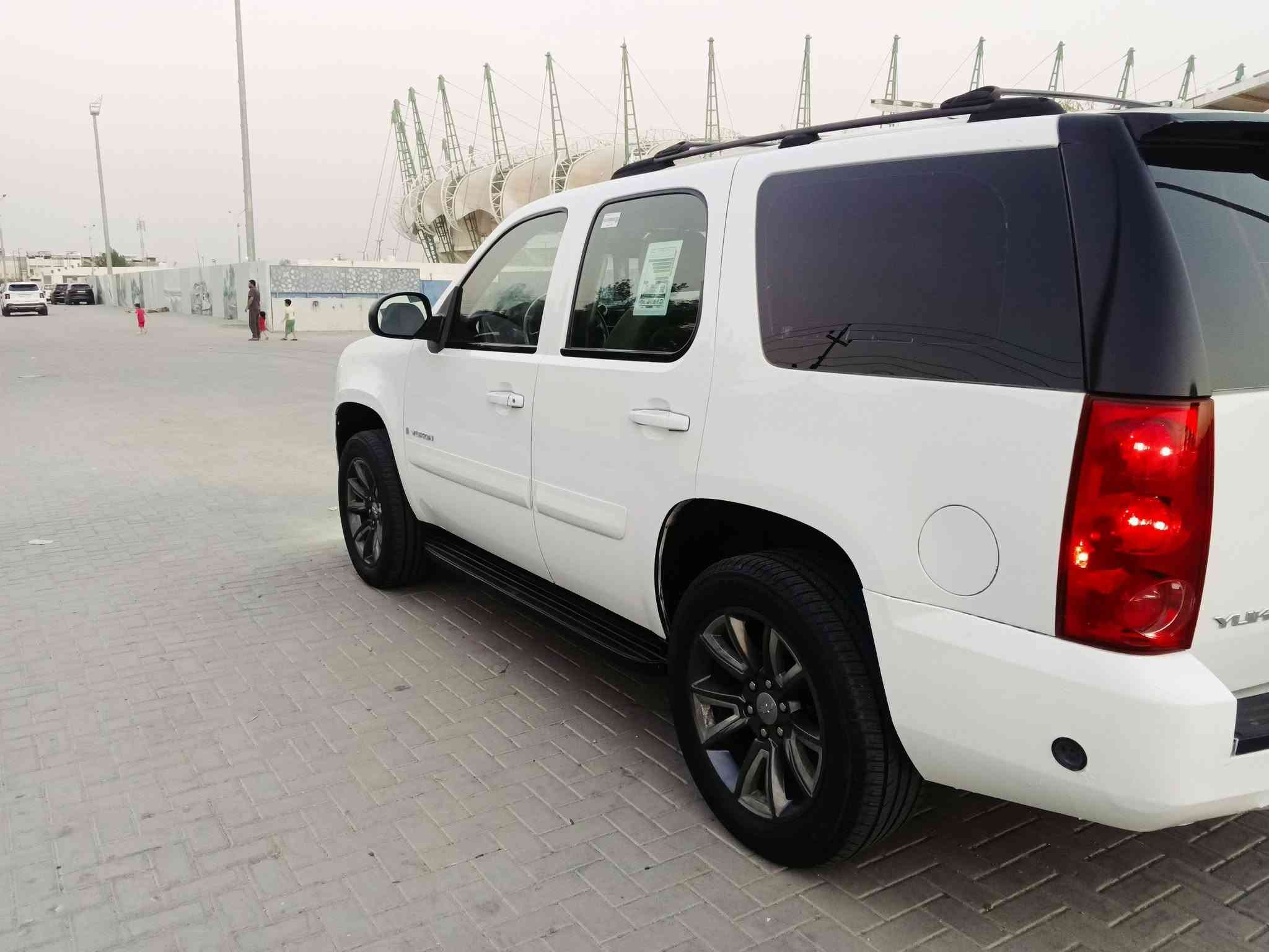 السلام عليكم جمسي للبيع سياره ادوات ادوات ادوات سياره جاهزه للخير كفاله عامه كفاله من ضربه وكصه وسرقه من خليجيه سياره 2008 عشاير  من صبغ تخم تاير حداديه تبريد كهربايت  منضومه زنون مابيها اي نقص مكان بصره رقم الهاتف ***********

