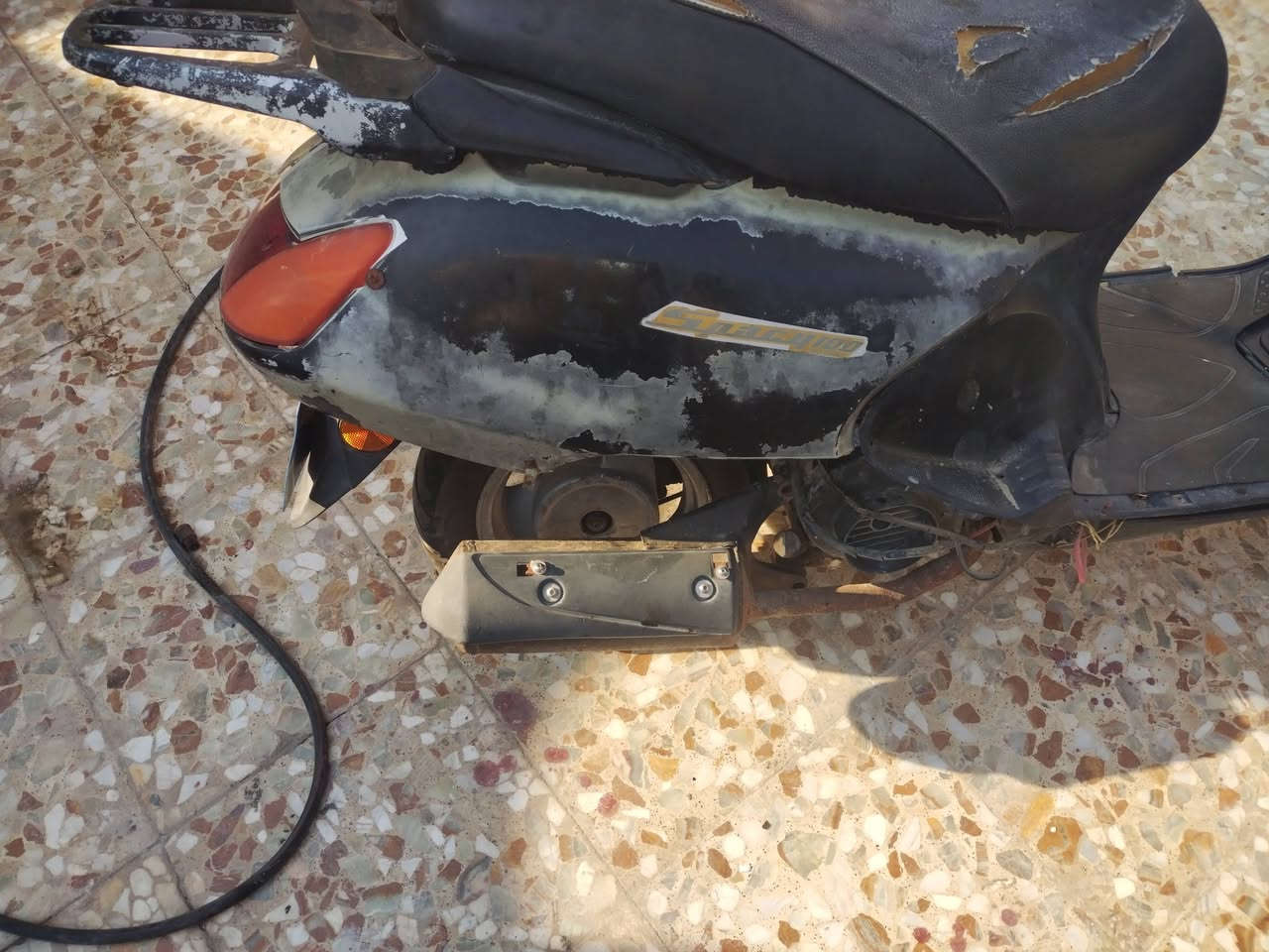 السلام عليكم للبيع سبيسي محرك نضيف كهربائيات شغاله نكره سلف وهندر عوزها بس گفرات السعر 200الف  وبيه مجال ***********
