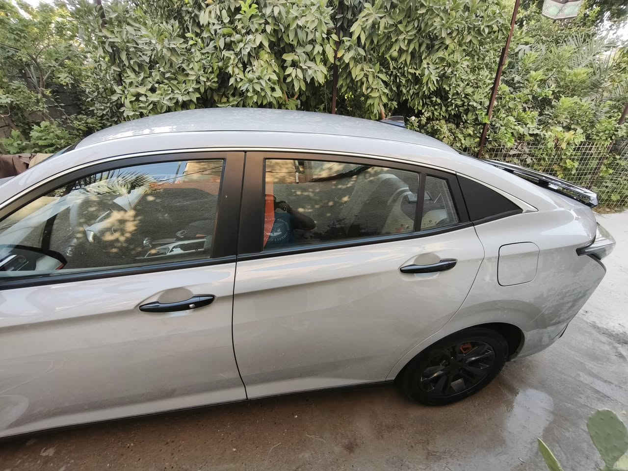 للبيع بسعر 97 ورقة وبيها مجال
المواصفات

محرك 1500

كير 6 نمر dct

كشنات جلد

عداد شاشة

شاشة 

كامرة

تحكمات ستيرن جهتين

مثبت سرعة

اوتو هولد 

هاند بريك بصمة 

بصمة فتح وتشغيل

_______________

الاضرار موضحة بالصور

الجاملغ الايسر غير مصلح

الدعامية الامامية كسر وشخوط غير مصلحة

ضربة حجر بالقمارة اصبعين تقريبا

شخوط قليلة بالبدي

_______________

كير وكينة وكهربائيات كفالة 

والبدي مابي اي تبديل او صبغ عدا الاضرار الذكرتها

_________________

للتواصل ***********

غير موجود على النت
