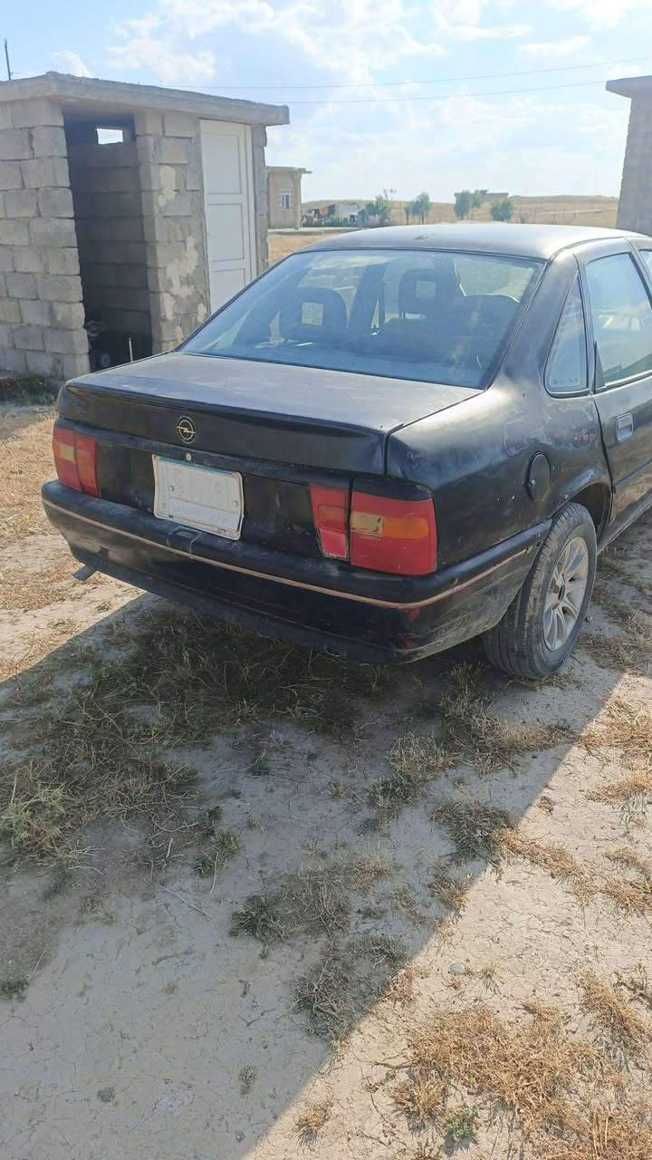 السلام عليكم
فكترا دفع رباعي بس ملغي 1991 بسمي سنوية لل2029.
السعر 28بيها مجال.
تخم نص عمر تواير نص گير شرط مكينة تنقيص.
الاتصال رقم ***********/***********
