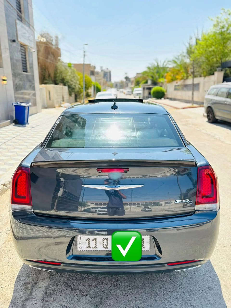 السلام عليكم للبيع اوباما  2018 فول S
رقم بغداد بسمي هزه وفحص جديده 
بيها جاملغ والباب صبغ الباقي كفاله عامه 
سياره كلش جديده على ايدي من امريكا 

سعرها 198 وبيها مجال 

رقم الهاتف ***********

مواصفات فول 1/1 اعلى فئه لاس كولد
بنراما سقف
كلاصات حار بارد 
كشنات جلد + كهرباء 
كشنات حار بارد 
كشنات خلفيه هيتر 
رادار امامي 
رادارات جوانب 
تحديد مسار 
مثبت سرعه
تخم تاير ويل جديده
شاشه جبيره + كاربلاي 
تشغيل عن بعد 
اشاير مري
حساسات امامي خلفي
