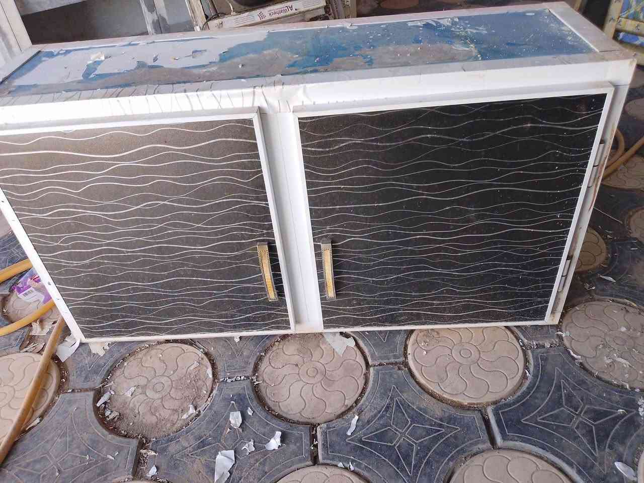 للبيع المكان نجف حي الرحمه رقم الموبايل *********** علما الغراض كلهن نظيفات وشرط الفحص
