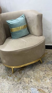 تخم نضيف وجديد ٧مقاعد ومستعمل قليل الي يريده يدخل خاص ويدلل او يتصل ع ...
