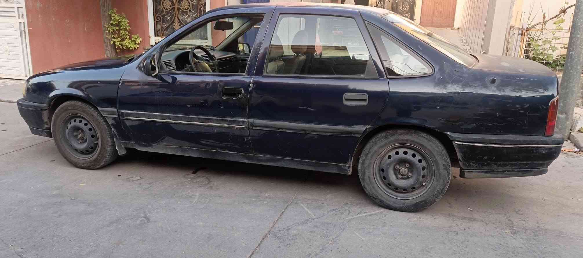 اوبل • ١٩٩٤ • مكينة ١.٨