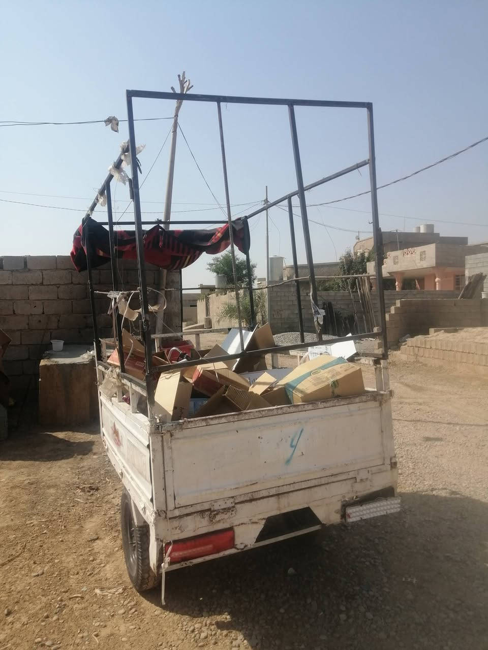 ستوته موديل 16 للبيع تايرات 3 نضاف كهربائيات كلها شغاله ركبه شرط شاصي شرط محرك نكره سلف مال شغل جنج وياها لايتات عالي ناصي اشاير بك لايت سلف
سعرها 675 وبيها مجال المكان قضاء الحويجه
***********

