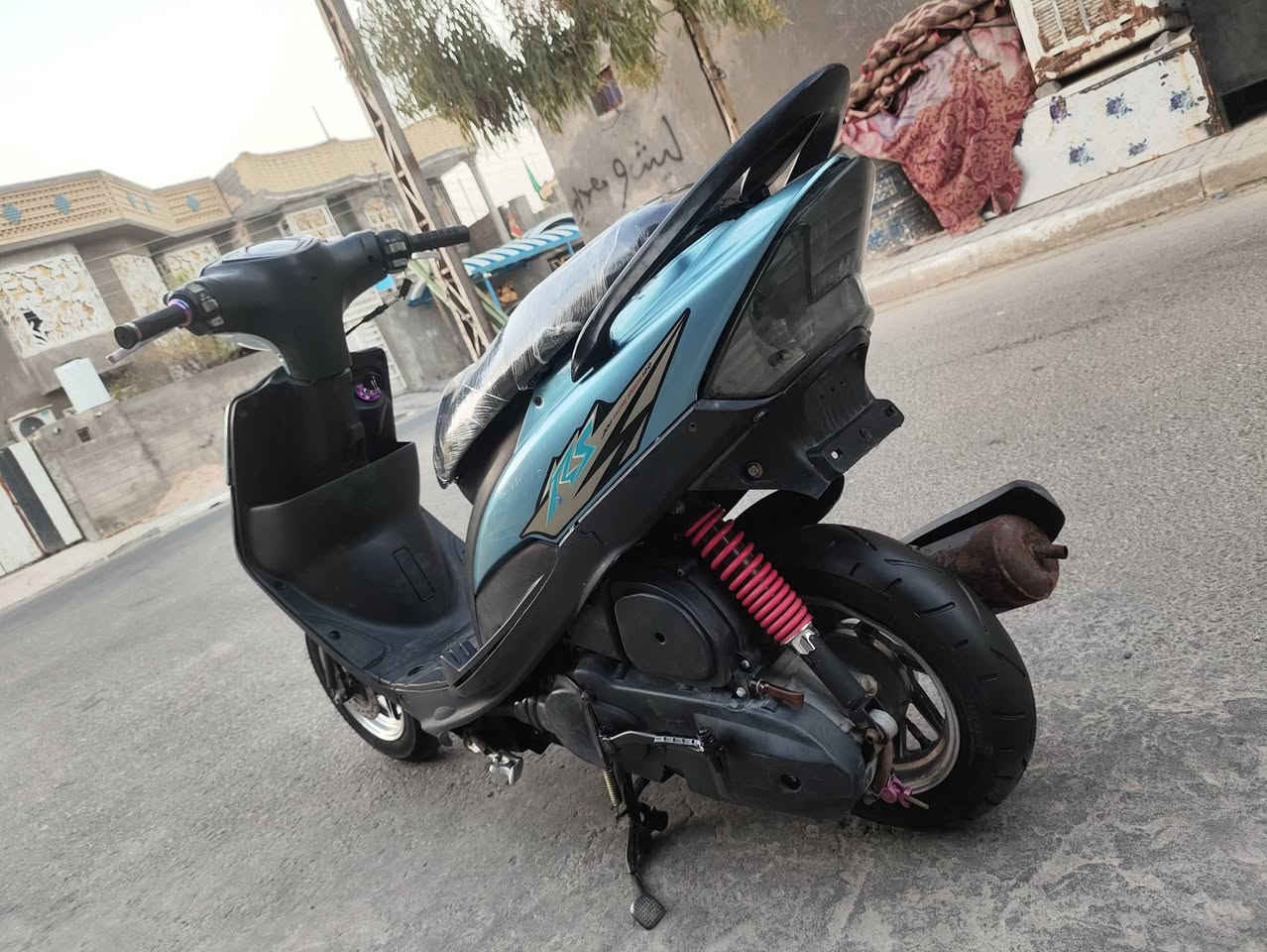ماكس عدله ياباني جديده ما مفتوحه كهربائيات كلها شغاله عليها ويلكب نجمه اصلي تهم تاير جلاتين فراك ابريك سعر575 وبيها مجال حق الجيه فقط الاستفسار *********** او متواجد وتساب مكاني بصره حي شرطه قرب المعارض مال سيارات جديده مقابيل حيانيه
