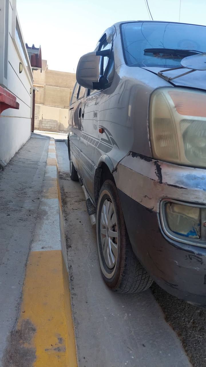 السلام عليكم....👋👋
للبيع ... لا تخابرني وتكطع سعر ومن تجيني والله انطيك نص ووكل شهر اناوشك .. #ابيع_نقد_فقط 
#ستاركس_2007 ..جاهزه من كلشي 
#كير_محرك_اكسل_كهربائيات_تبريد وية لسويج منظومة كلها جديدة .... #دسكات_وبنزات_جدد 
رقم انبار انكليزي مميز بأسمي السنوية لنهاية ال 29...... #السعر_83_ورقة بيها مجال للطيبين تجي تشوف بعينك وتدلل....والسوك كلشي بي 

مكان السيارة ..الانبار فلوجة ..للاستفسار ***********
