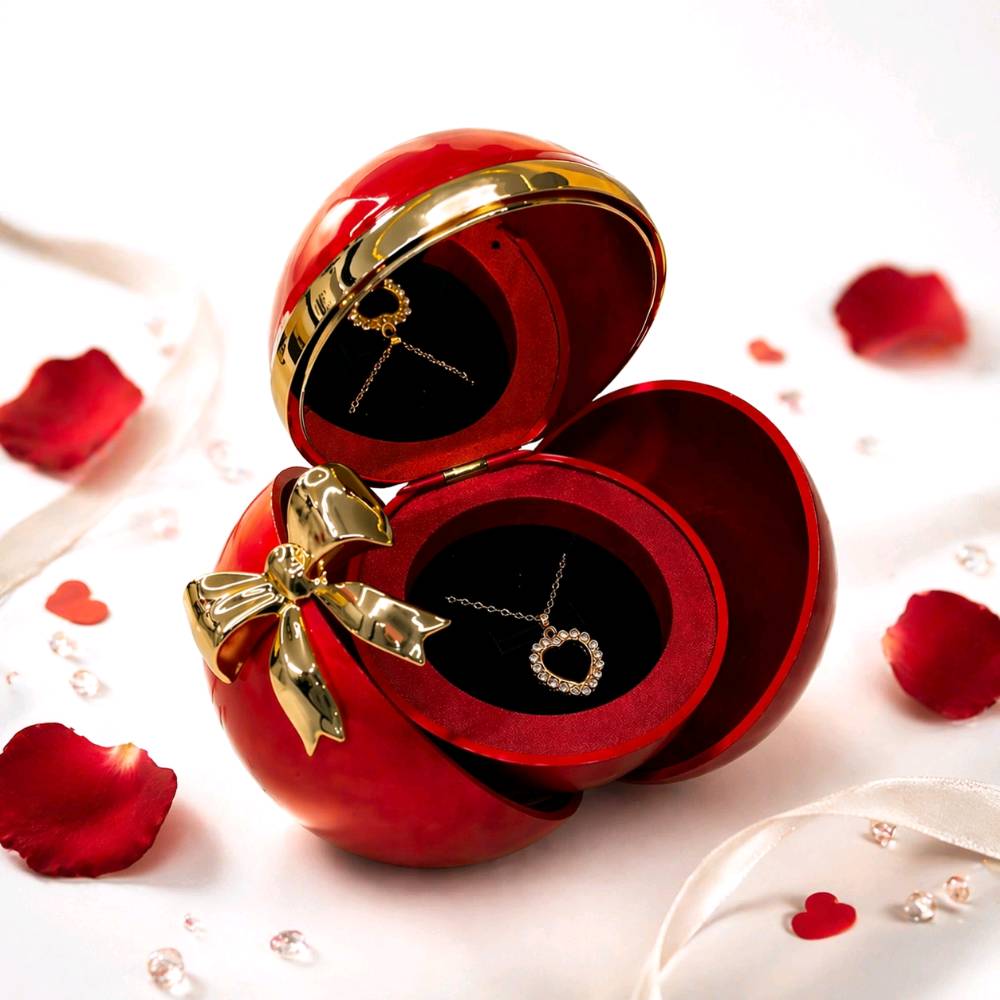 ❤️🎁 فاجئ أحبابك بأجمل هدية!

صندوق كروي أنيق يفتح ليكشف وردة حمراء وقلب مرصع بالكريستال ✨

علبة خارجية جميلة لسهولة الإهداء 🎀

فخامة وتصميم لا يُنسى في كل تفصيلة! 💖