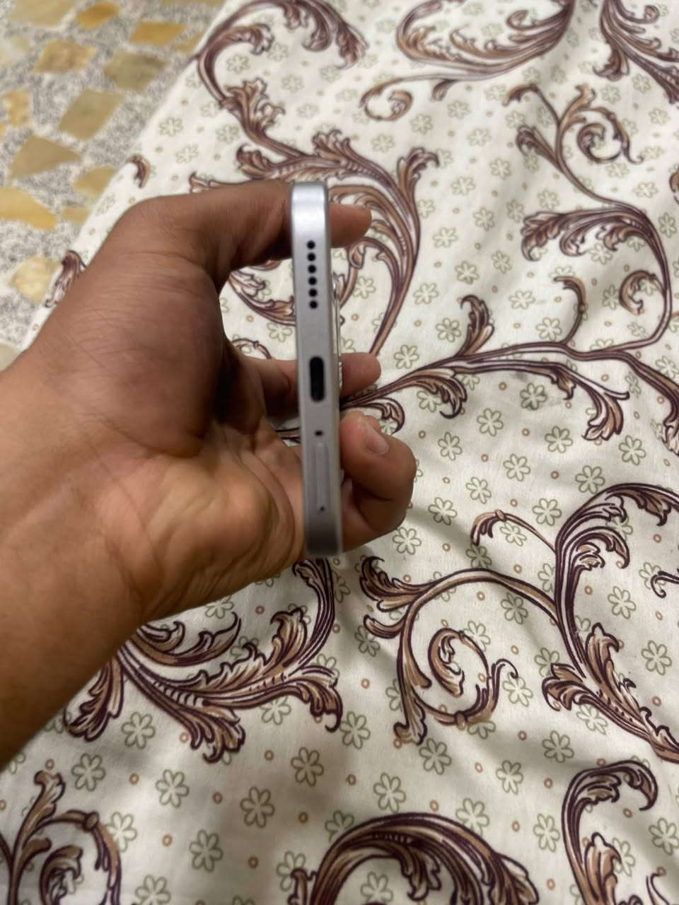 شاومي 15تي ذاكره 512
نضافه 100بل 100مكفول جهاز 
120فريم ببجي ادائ كلش قوي 
كامره كلش
