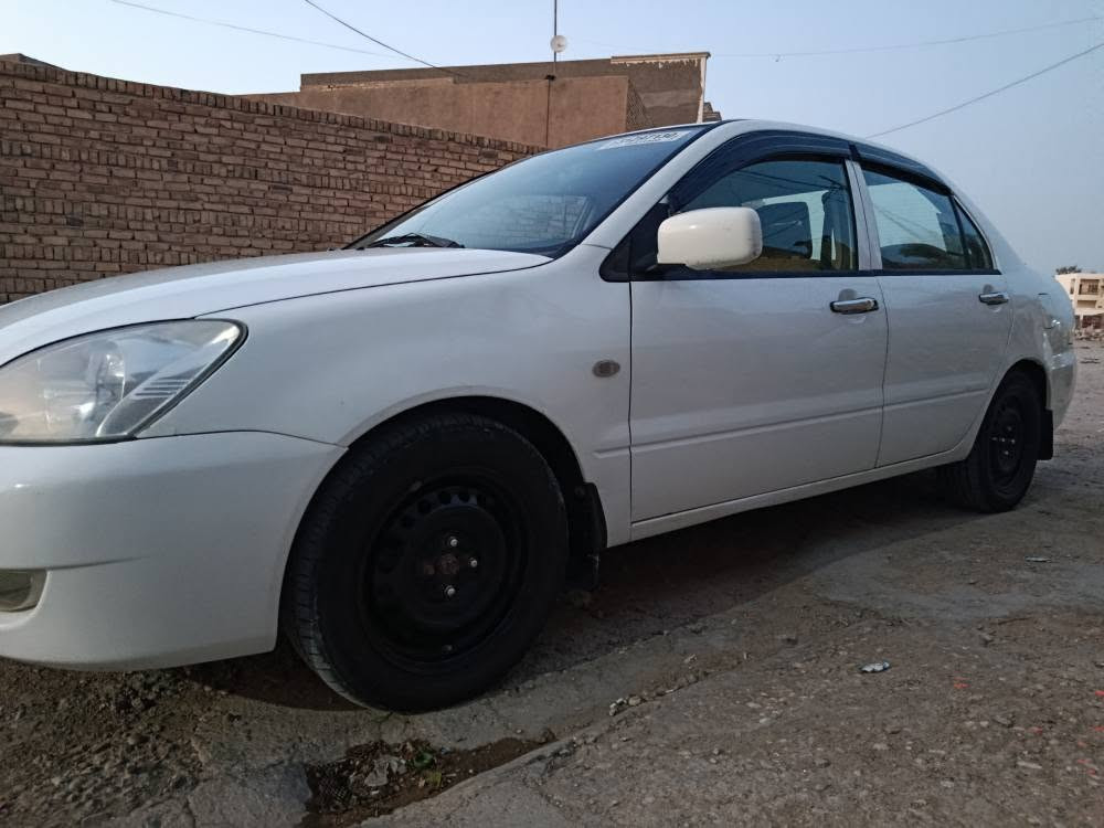 السلام عليكم 
لانسر مسيبوشي كفاله عامه مكينه 2000
السياره جاهزه من كلشي حداديه جديده 
تبريد ثلج مكانها الديوانيه قضاء عفك لاستفسار *********** ديوانية, القادسية
