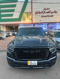 للبيع دوج رام 2025 السياره رقم بغداد باسمي تحويل ثاني يوم فئه لارامي ا...