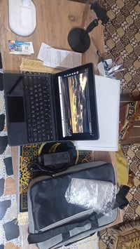 Lenovo 300e • شاشة لمس 12.5 • قابل 360