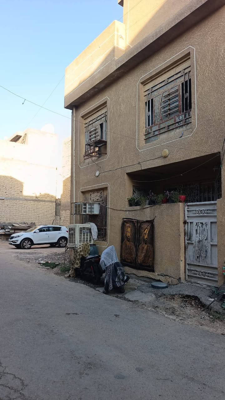 بيت بالخطيب الزراعي شارع خولة المساحة 54 متر للبيع رقم الهاتف ***********
