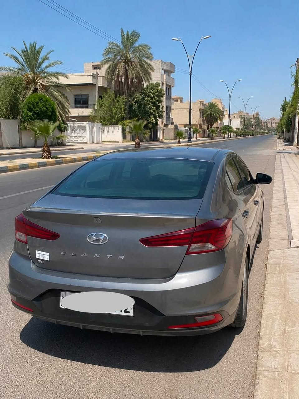 🚘 Hyundai Elantra 2020 | إلنترا
🔹 المكينه: 2000 دوش

🔹 الكير : AT المرغوب

🔹 قطعه وحده مال امريكا فقط البنيد 

🔹 الرقم اربيل الدولي والسياره بأسمي 

✅ شاشة وسطية

✅ كاميرا خلفية

✅ رادار امامي

✅ مثبت سرعة

✅ نظام مانع انزلاق ABS

✅ Bluetooth

✅ USB

✅ تبريد تدفئه شغال

كير مكينه كفاله 

السعر 130$ وبيها مجال 

***********

اتصال او واتساب

مكان السياره كربلاء
