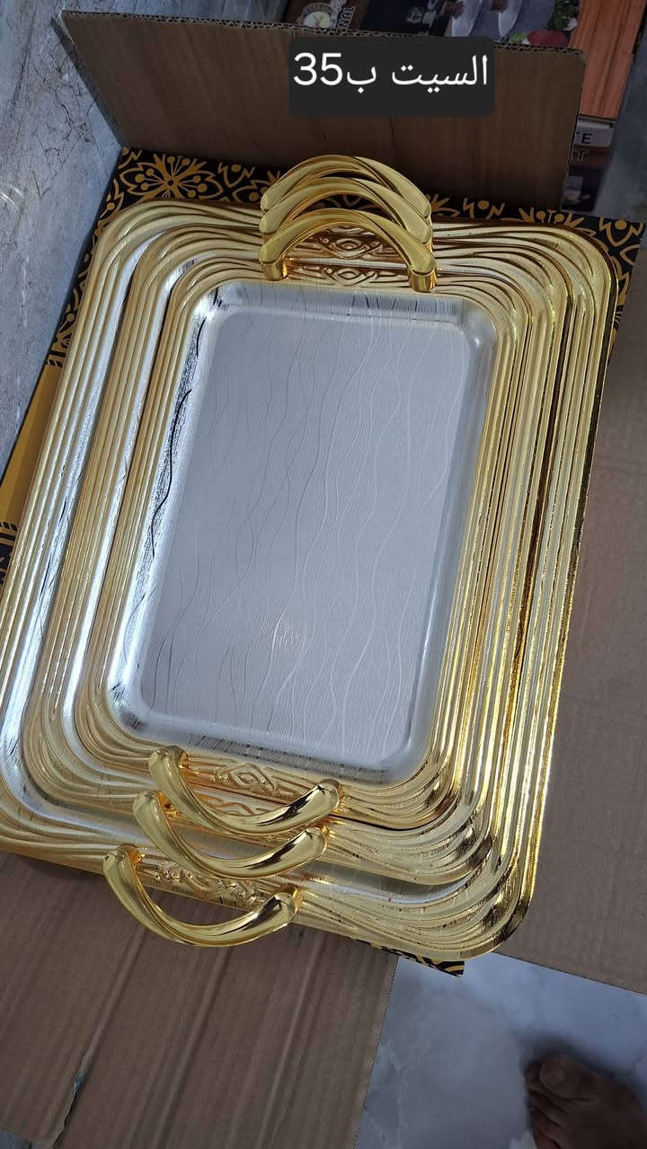 الي على باب الله قطع حلوه متوفر توصيل لكافة المحافظات  للحجز مراسله الصفحة او واتساب ***********

نص مكتوب في الصور:
- سيت صواني ب 35
- قلاية 12 لتر ب 62
- قياس 20,24,28,32
- السيت ب 70
- جدر قياس 20,24,28,32 تبسي 28 ب 62
- السيت ب 35
- جدر قياس 20,24,28,32
- تبسي قياس 28
- السيت ب 62
- السيت قياس 20,24,28,32