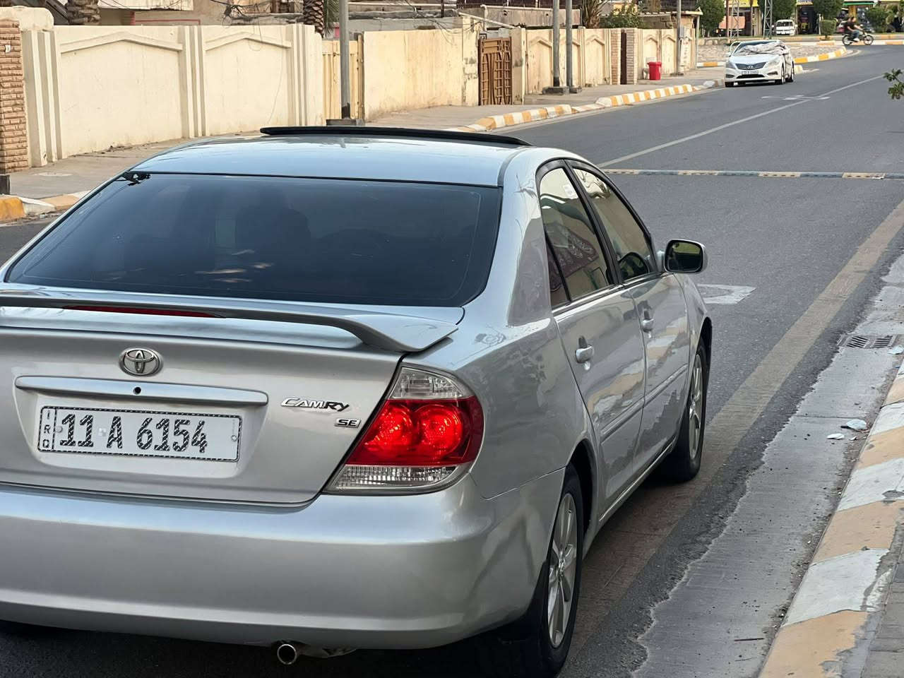 مكلف بل نشر سلام عليكم كامري للبيع 2005 امريكي حادث جامغ فقط كير ومحرك وتبريد مكفولات سيارة حال جديده محرك 4 سلندر السياره فول مواصفات سلايت كشانه كهرباء تحكم ستيرن تخم تاير السياره مصبوغه عن جراد فقط  مكان السياره الفلوجه  السعر 85 وبيها مجال بسيط 
***********
***********

