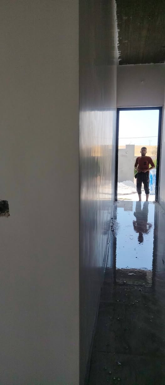 السلام عليكم لباخ جص متفرق حاليا شرط مساطر وزن شغلي موصل سهل نينوى ***********وتساب
