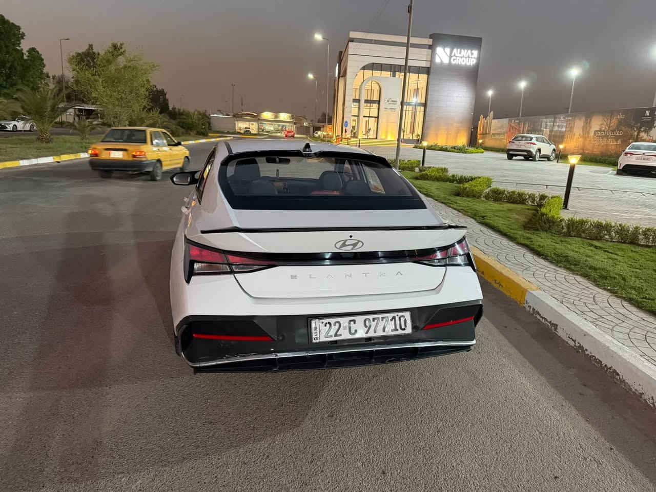 السلام عليكم الانترا 2024
السياره فول 1ع1 بيها الضرر الي موضح 
بالصور السياره وارد صيني ارقام اربيل 
سعرها 130 مطلوبه 15 ورقه تنقطع 
من الحساب 
هذا رقمي 
***********
